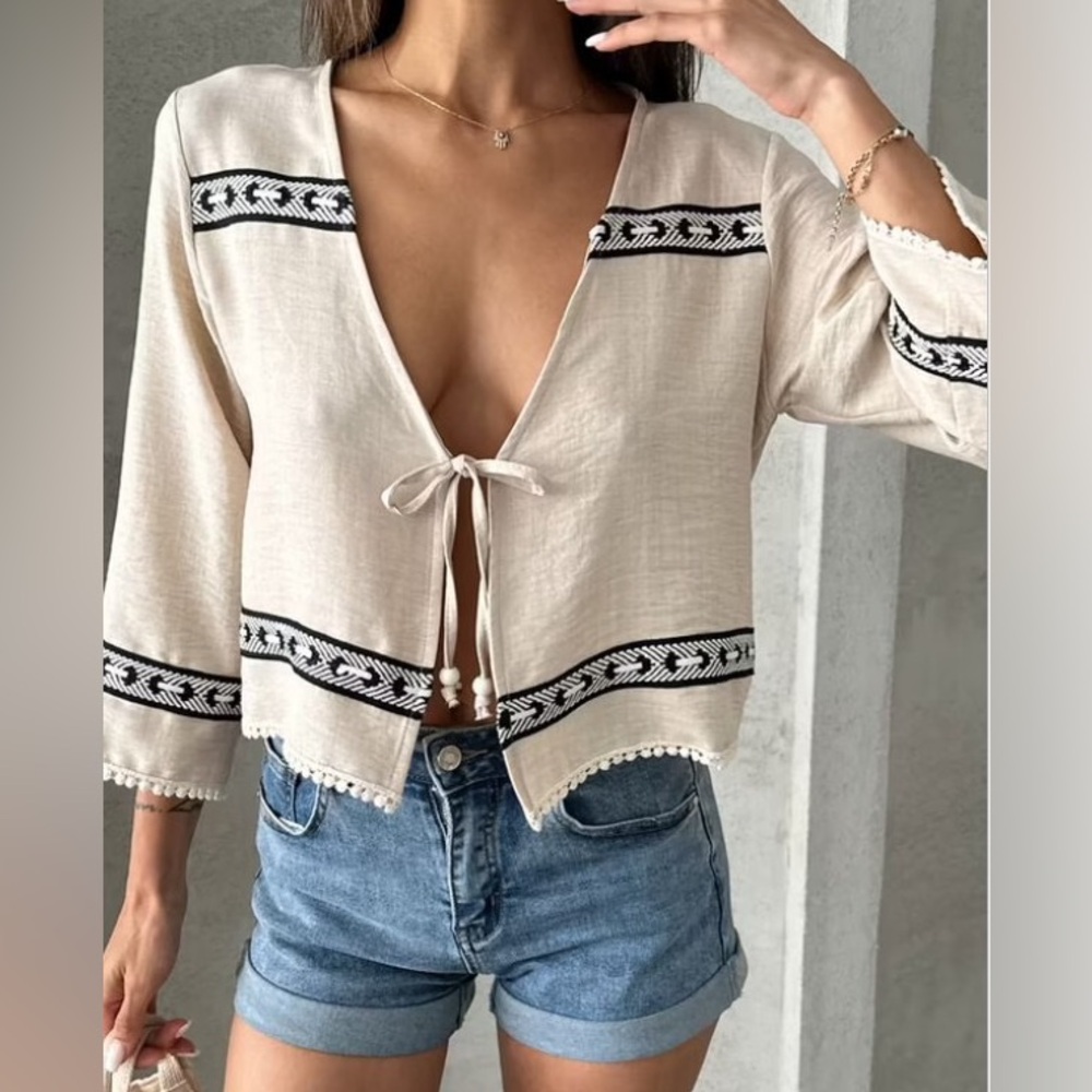 Boho Linen Tie-Front Embroidered Crop Top - Cream
